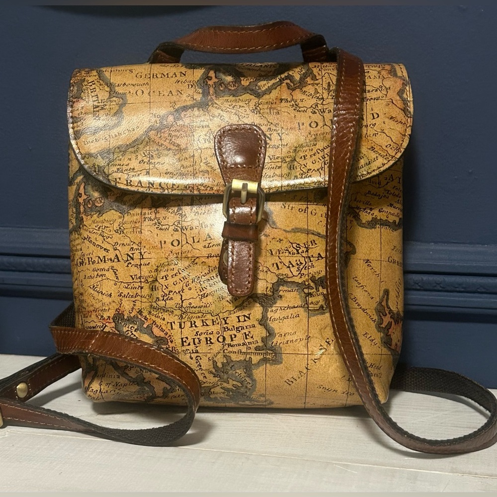 NWOT Patricia Nash Small Printed Leather BackPack , European Map , Leather
